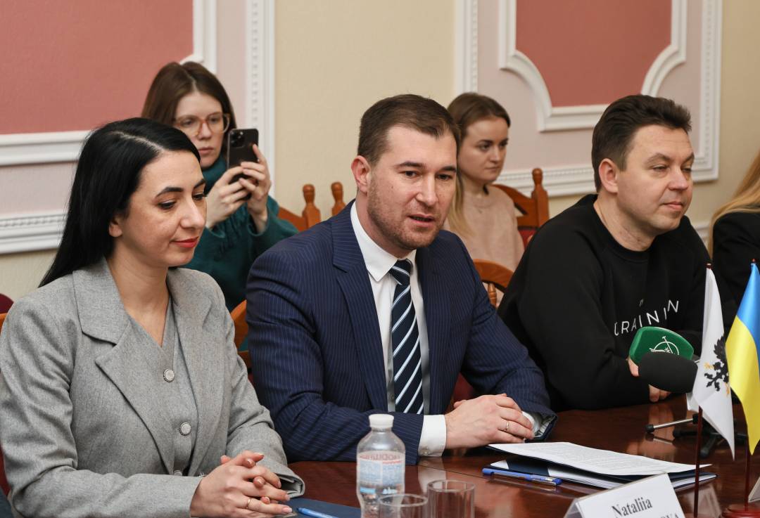 Бельгія вивчає як може допомогти Чернігову. З візитом у місті міністерка співробітництва з питань розвитку Бельгії