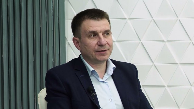 Авто Ford та Nissan, квартири, зарплати, земельні ділянки: що задекларували ректори вишів Чернігівщини