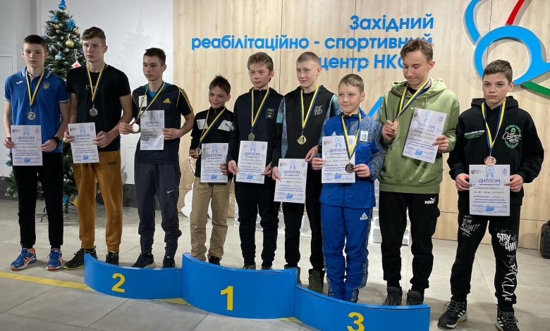 Чернігівці з всеукраїнських змагань із біатлону привезли 22 медалі