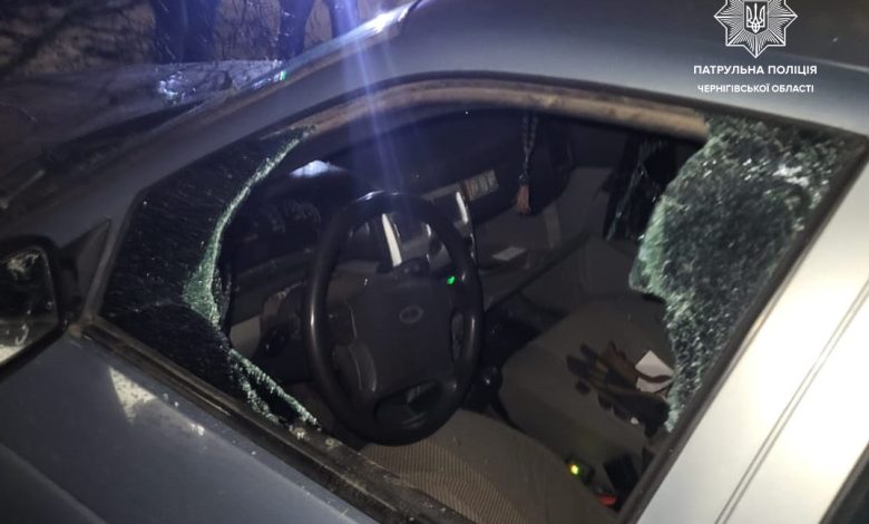Чернігівець намагався поцупити речі з автівки