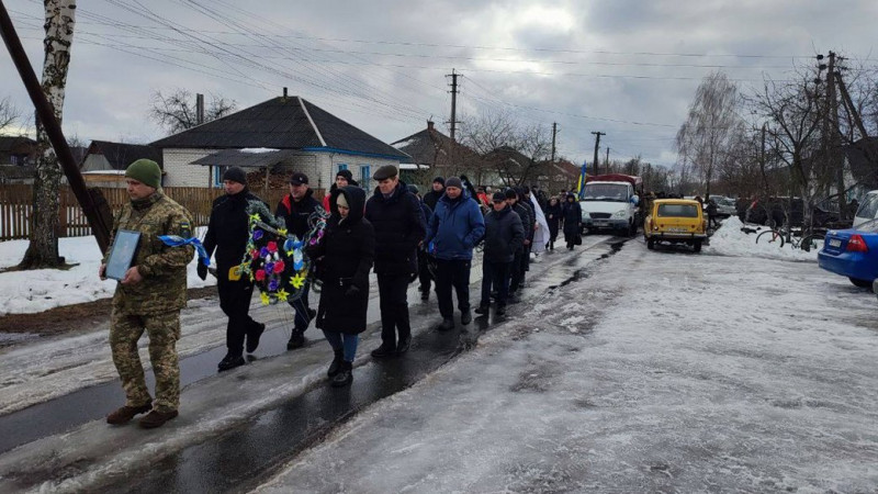 На Чернігівщині попрощалися з двома бійцями ЗСУ: Ігорем Щербаком та Сергієм Силіним