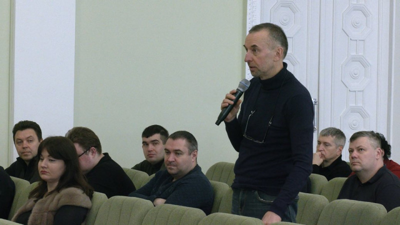 Знести не можна відновити: що чекає на пошкоджену обстрілами будівлю дитячої стоматполіклініки у Чернігові