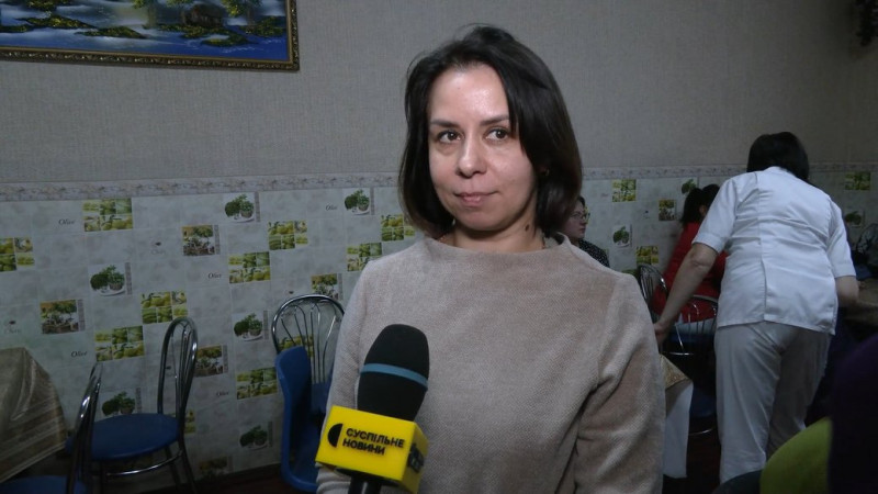 "Я згадала свою хату і як за нею скучила": у Семенівці на Чернігівщині з соцпрацівниками працювала бригада волонтерів