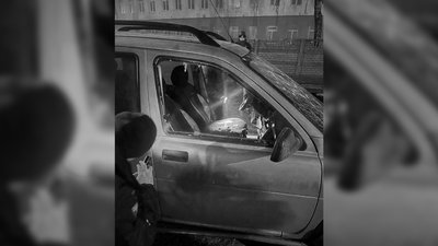 Жінка померла, чоловік у критичному стані: наслідки вибуху в автомобілі у Чернігові