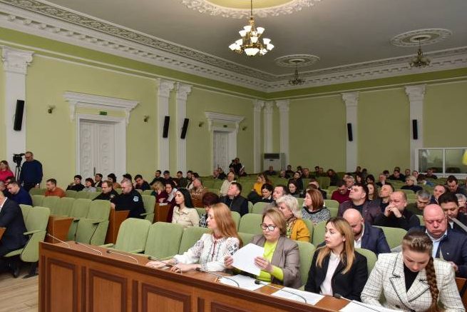 Мільйонні доходи, куплена нерухомість: що в деклараціях чернігівських депутатів за 2022 рік