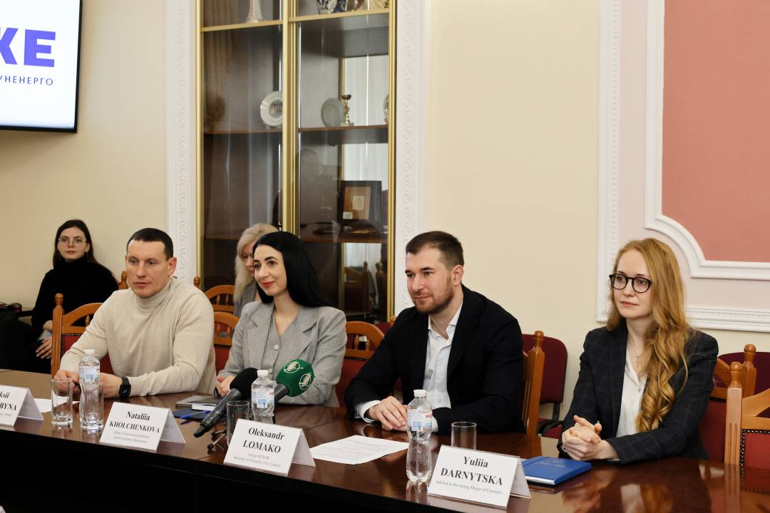 Міжнародний комітет Червоного Хреста продовжує підтримувати Чернігів і допомагати з відбудовою