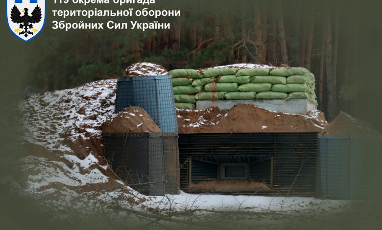На Чернігівщині продовжується будівництво фортифікаційних споруд (Фото)