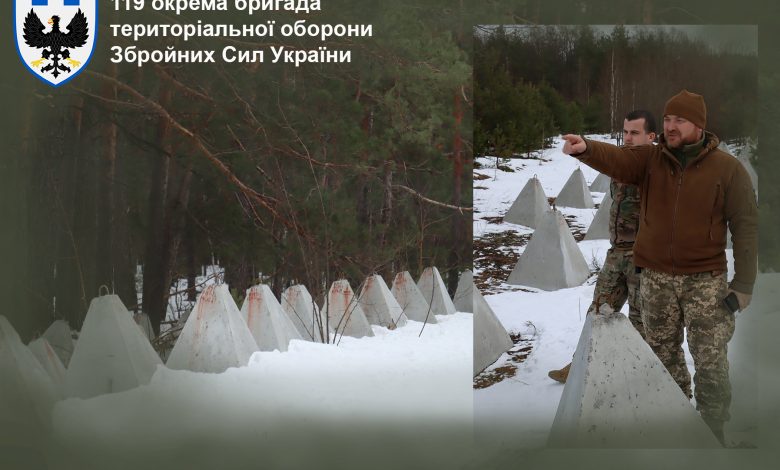 На Чернігівщині продовжується будівництво фортифікаційних споруд (Фото)