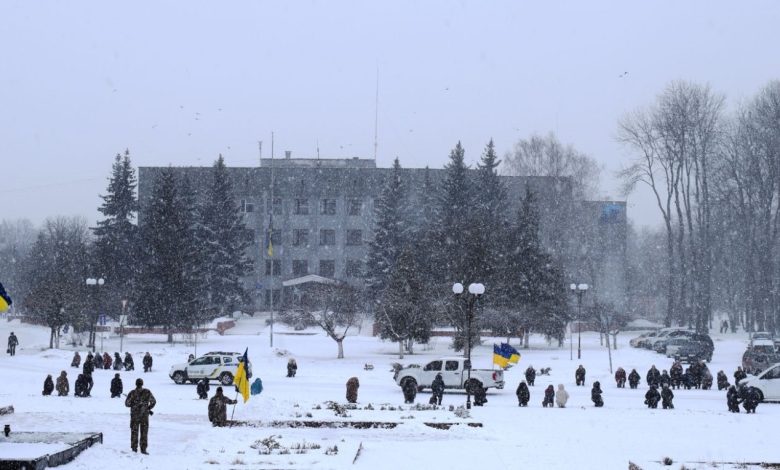 На Чернігівщині в останню путь провели льотчика
