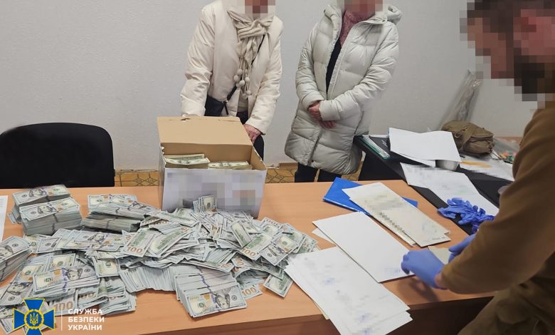 На Чернігівщині затримали ексочільника ВЛК і вилучили у нього майже 1 млн. доларів (Відео, фото)