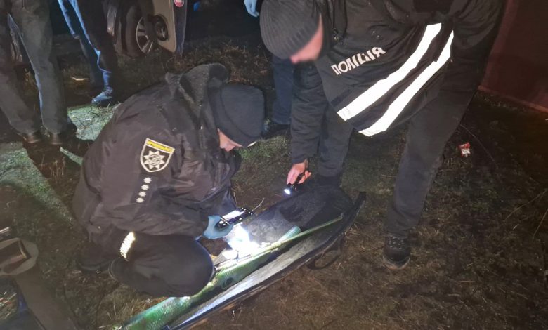 Поліцейські Чернігівщини затримали групу торгівців наркотиками та різними видами озброєння (Фото)