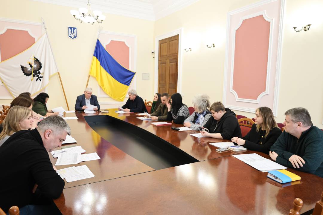 Звітували керівники комунальних підприємств Чернігова про діяльність у 2023 році