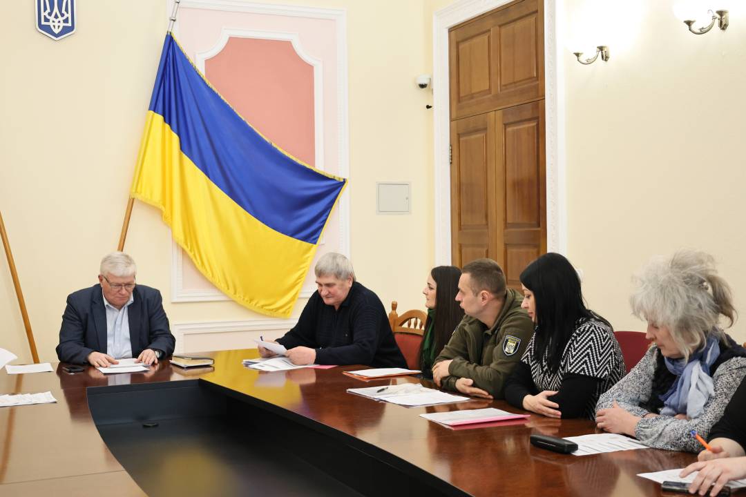 Звітували керівники комунальних підприємств Чернігова про діяльність у 2023 році