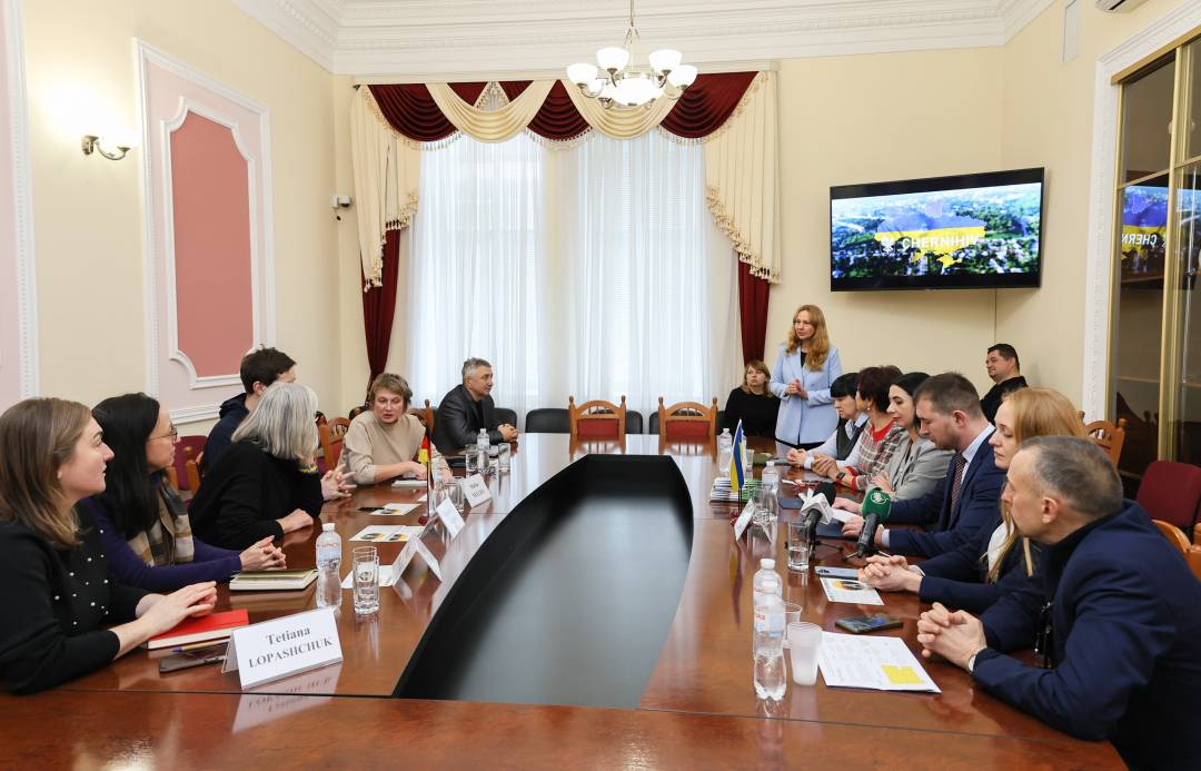 Зв'язок між децентралізацією та євроінтеграцією. Візит німецької делегації до Чернігова