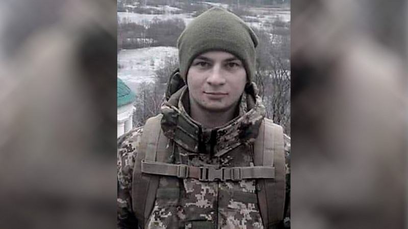 На Чернігівщині попрощалися з чотирма військовими ЗСУ, які загинули у боях на Донеччині та Луганщині