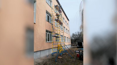 На Чернігівщині у двох закладах освіти встановлюють сонячні електростанції за кошти французької громадської організації