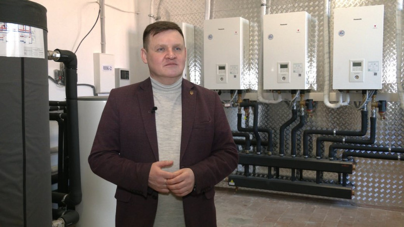 Заняття проводитимуть у будь-яку пору року: у Славутичі в садочку запрацював оновлений басейн для дітей