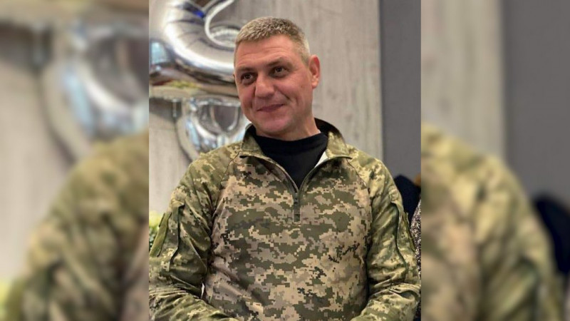 На Чернігівщині поховали шістьох військових ЗСУ, які загинули під час виконання бойових завдань