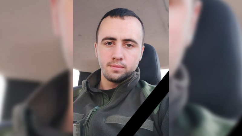 На Чернігівщині прощалися з військовими ЗСУ — Сергієм Пономарчуком, Вячеславом Яковенком та Сергієм Прядкою