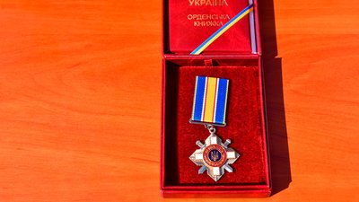 Президент Зеленський нагородив бійця з Чернігівщини Анатолія Носка орденом "За мужність" III ступеня