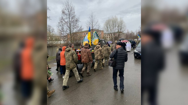 На Чернігівщині поховали бійця ЗСУ Сергія Юдина з Ріпок