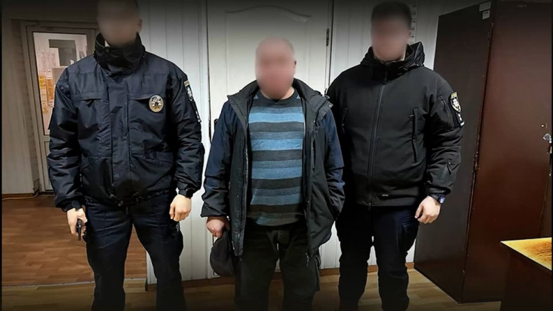 У Прилуках на Чернігівщині співвласнику торговельного комплексу вистрілили в коліно: чому стався конфлікт