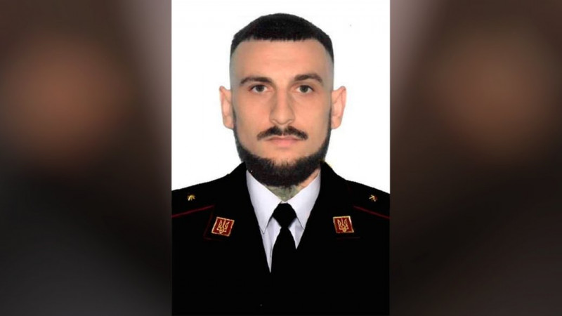 На Чернігівщині в останню путь провели трьох військових, які загинули під час виконання бойових завдань на Донеччині