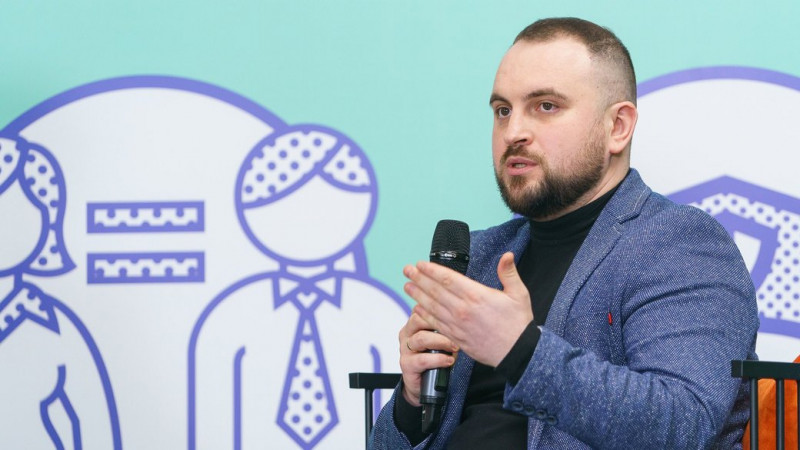 Чернігівська міська ТВК не може зібратися для реєстрації трьох нових депутатів: яка позиція міської влади та голови ТВК