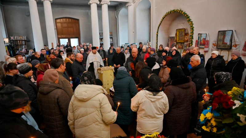 У Ніжині попрощалися з капітаном армійської авіації Сухопутних військ ЗСУ Ярославом Кавою