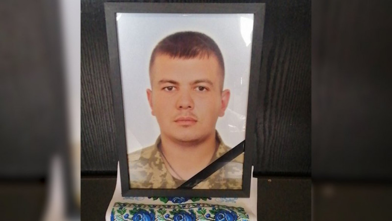 На Чернігівщині поховали шістьох військових ЗСУ, які загинули під час виконання бойових завдань