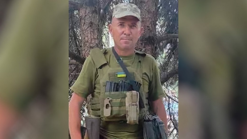 На Чернігівщині попрощалися з чотирма бійцями ЗСУ, одного з них впізнали за результатами ДНК-експертизи