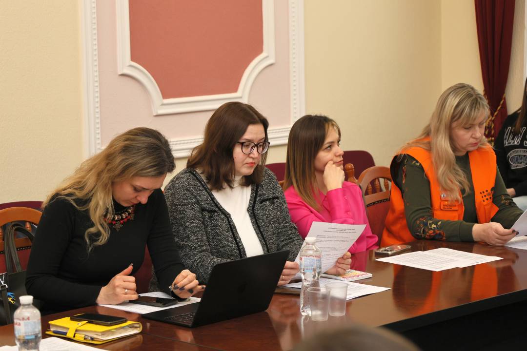 До Міжнародного дня боротьби за права жінок у міській раді відбувся тематичний круглий стіл
