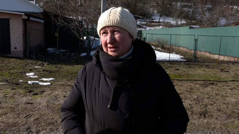 20 років корови вільно ходять селом на Новгород-Сіверщині: що кажуть господарі