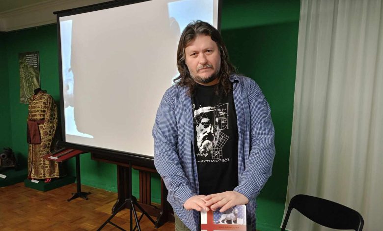 Історичну книжку про італійську артилерію в північному Причорномор’ї презентували в Чернігові