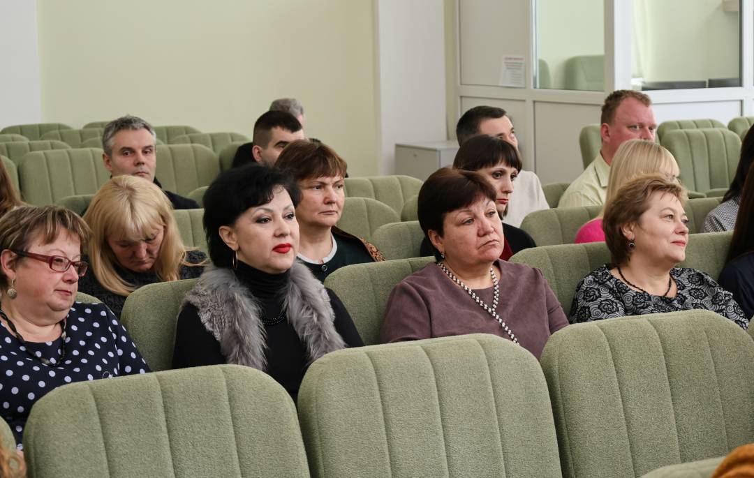 Олександр Ломако привітав представниць місцевого самоврядування з Міжнародним днем боротьби за права жінок