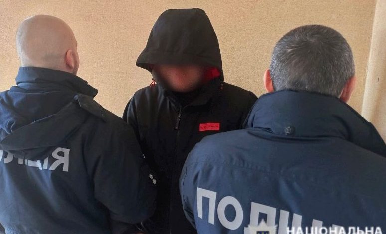 Погрожував ножем і відібрав золоту каблучку: в Чернігівському районі затримали підозрюваного у розбої