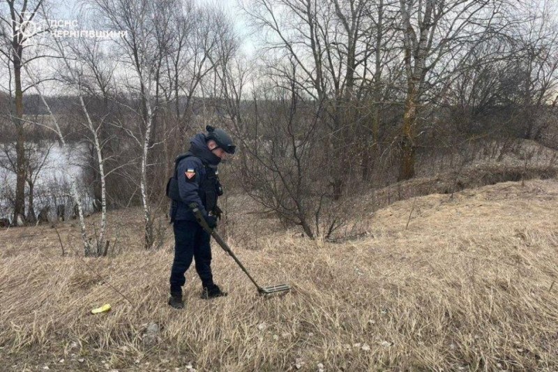 Сапери Чернігівщини виявили п’ять вибухонебезпечних предметів