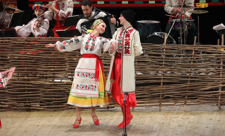 У Чернігові академічний народний хор презентував нову програму (Фото)