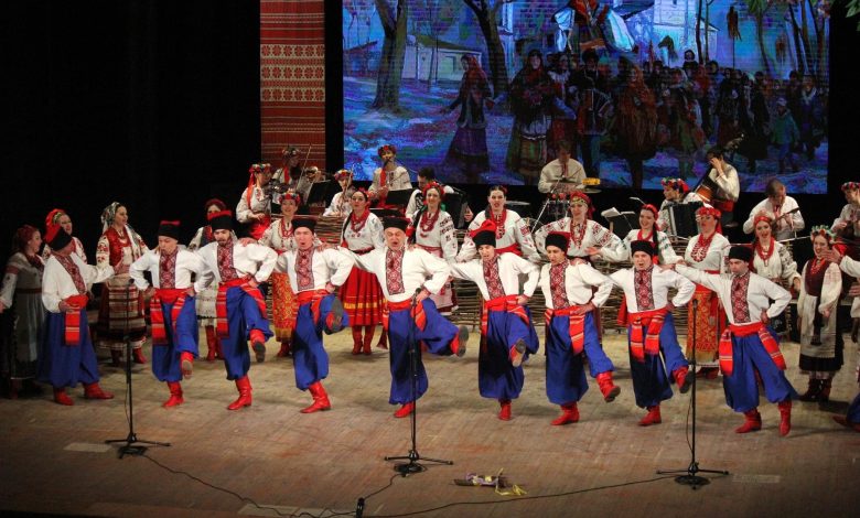 У Чернігові академічний народний хор презентував нову програму (Фото)