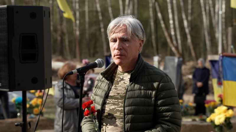 У Чернігові до другої річниці деокупації області вшанували пам’ять загиблих оборонців міста та всіх захисників України
