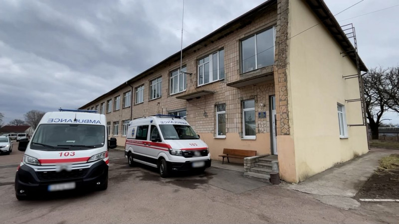 У Мені на Чернігівщині працює сімейний лікар, який виїхав з окупованого Бердянська