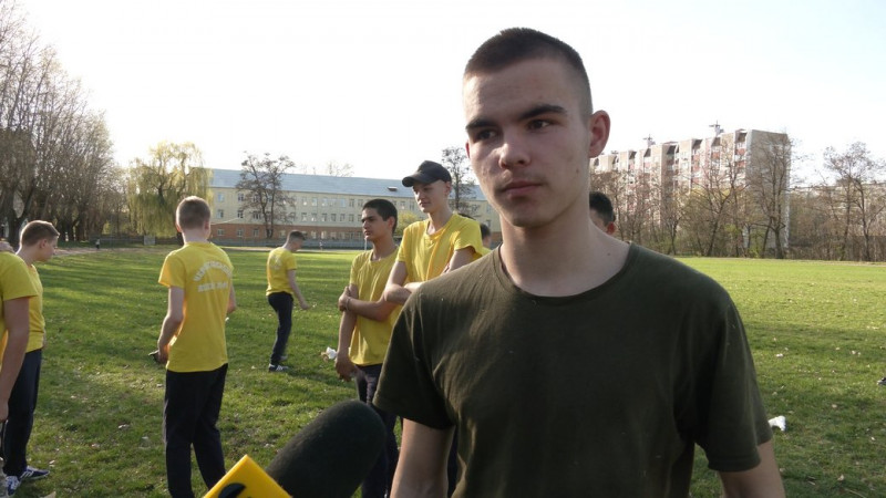 "Суть – не про турнікет і бинт": як проходять заняття з тактичної медицини для ліцеїстів у Чернігові