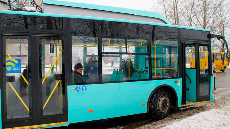 З інтервалом 20 хв курсуватимуть тролейбуси й автобуси: у Чернігові запустять тролейбусний маршрут на Шерстянку