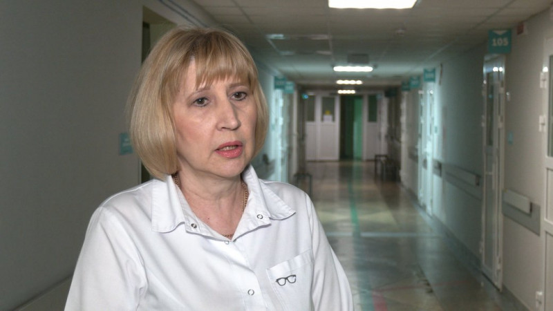 Осколкові поранення, посічення та ураження кінцівок: який стан постраждалих в лікарнях Чернігова після ракетного удару
