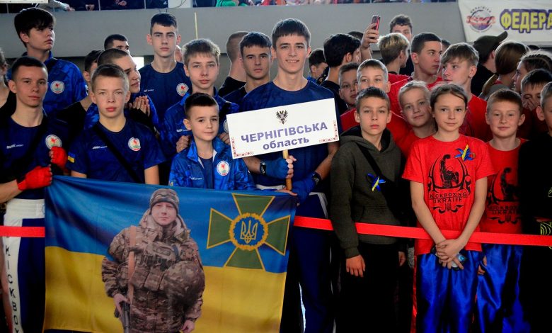 68 золотих, 38 срібних і 42 бронзові медалі: чернігівські кікбоксери вдало виступили на Чемпіонаті України (Фото)