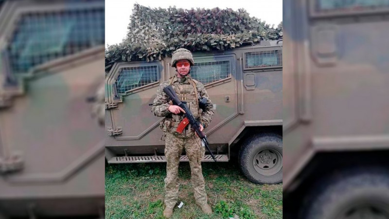 На Чернігівщині поховали двох захисників, які загинули в боях на Донеччині та Луганщині
