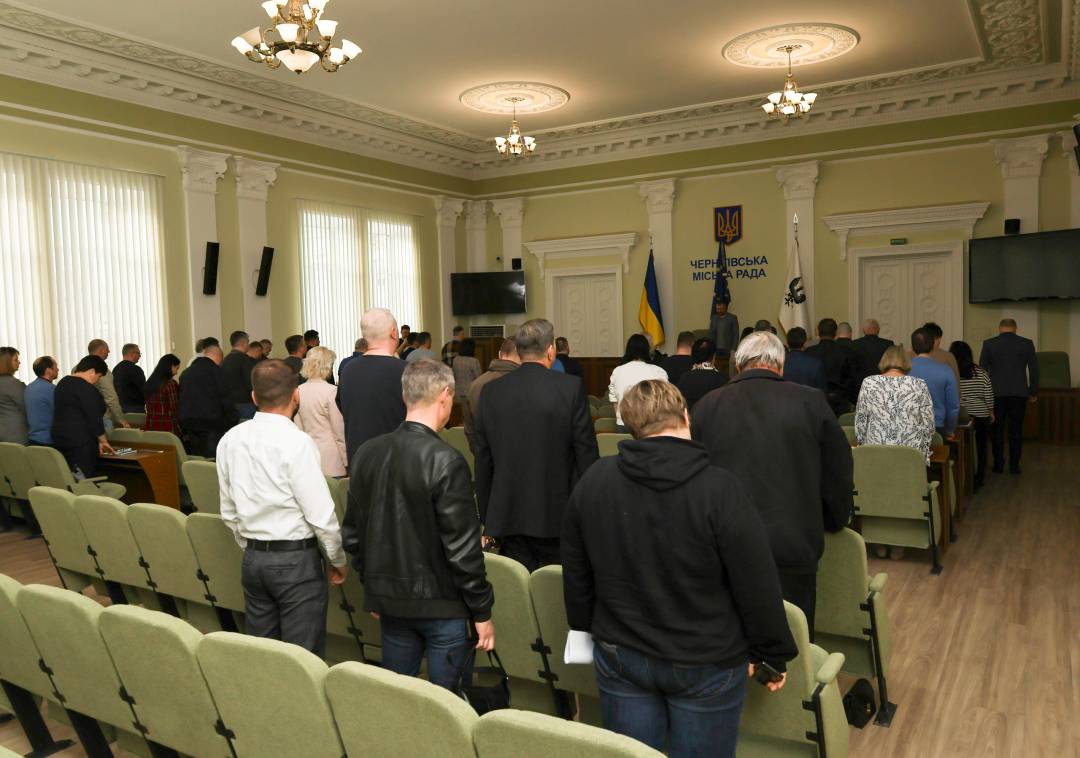 Два роки після деблокади. В муніципалітеті вшанували пам'ять загиблих захисників, які обороняли місто та Україну