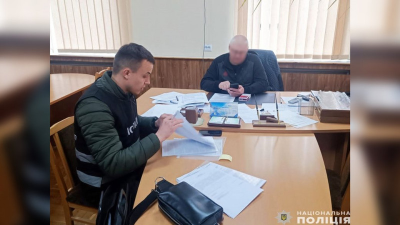 Купували дрова для військових за завищеними цінами: на Чернігівщині повідомили про підозру керівникам гарнізону