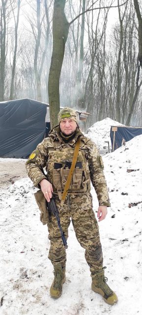 Колишня дружина загиблого бійця закликає підписати петицію про присвоєння звання Героя України солдату Євгену Ошиєвському