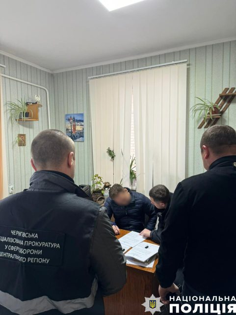 Мільйони збитків за «липові» дрова: на Чернігівщині викрили групу зловмисників